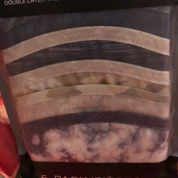 5/$13 DKNY 5 pack face masks multi designs. Adjustable ear loops/nose piece NWT - Picture 3 of 11